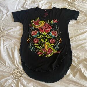 Ay Güey ~ Wearable Art Floral Birds Tshirt Size Medium